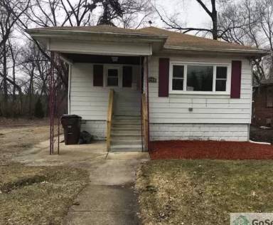 Main picture of 1918 169th St