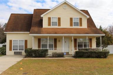 Main picture of 100 Indianola Ct