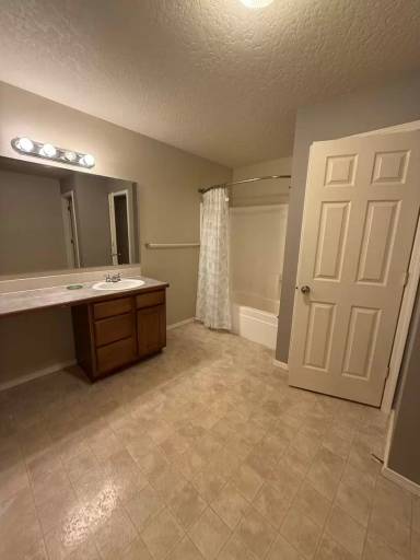 Main picture of 169 W Tehuti Ct