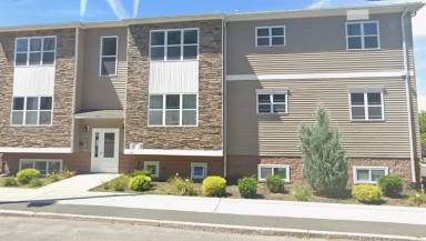 Main picture of 1307 Broadway