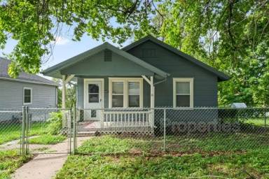 Main picture of 1007 Olive St