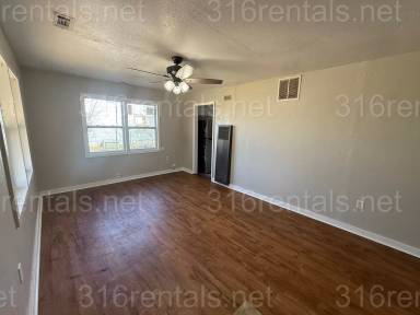 Main picture of 4922 S Cedardale Ave