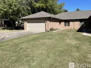 Main picture of 642 Valley View Dr