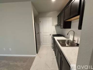 Main picture of 684 Ferrule Dr