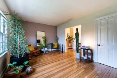Main picture of 2888 Brownsboro Rd