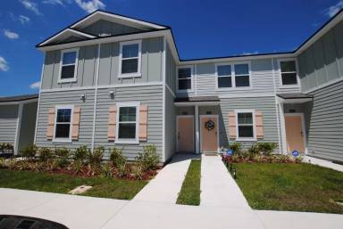 Main picture of 3988 Village View Ln