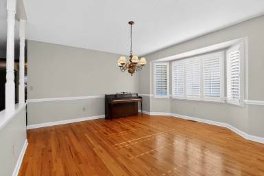 Main picture of 8109 Reames Rd