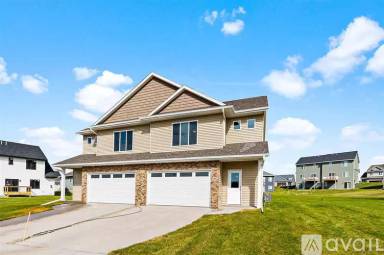 Main picture of 1435 Winterberry Ln