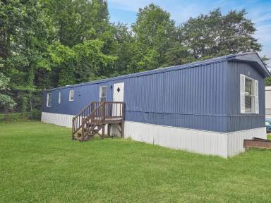 Main picture of 17 Eldorado Dr