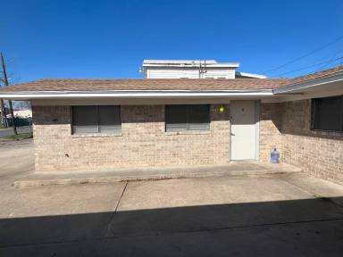 Main picture of 1625 Columbus Ave