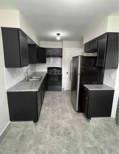 Main picture of 7820 Venus St