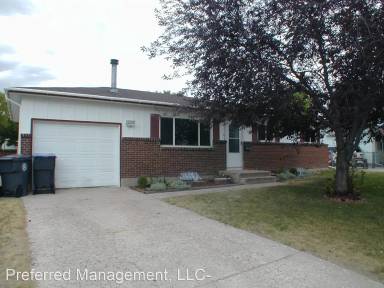 Main picture of 915 Sun Valley Dr