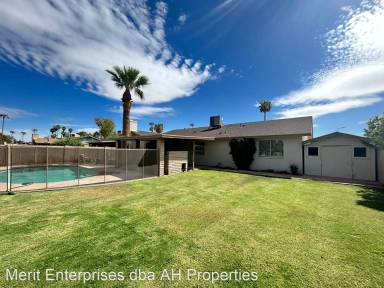 Main picture of 1952 E Rice Dr