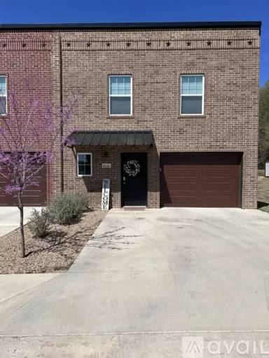 Main picture of 1340 Brad Cir
