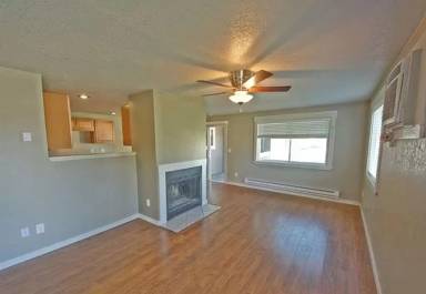 Main picture of 3432 S Constitution Way
