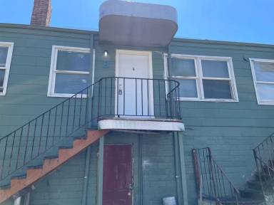 Main picture of 601 N Bartlett St