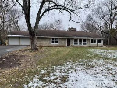Main picture of 614 Saddle Rd