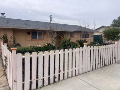 Main picture of 348 2nd St