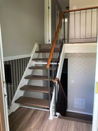 Main picture of 980 Topview Dr