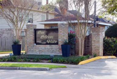 Main picture of One Orleans Place