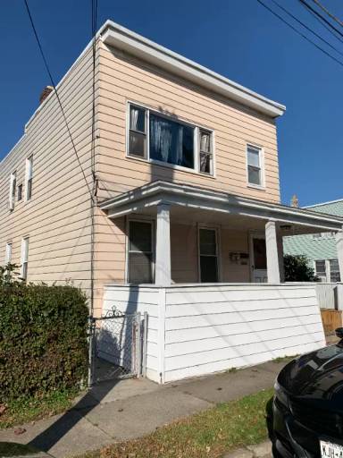 Main picture of 2511 6th Ave