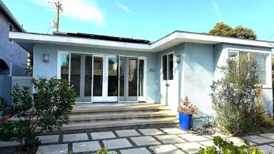 Main picture of 257 Claremont Ave