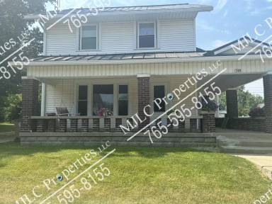 Main picture of 310 E Washington St