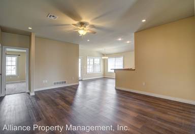 Main picture of 8715 William Dr