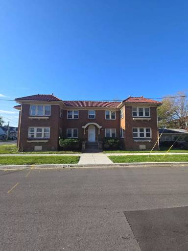 Main picture of 1533 12th Ave
