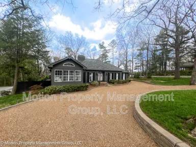 Main picture of 123 N Palisades Dr