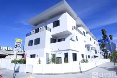 Main picture of 5832 Tujunga Ave