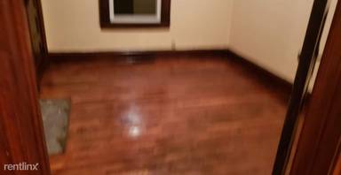 Main picture of 1323 Watts St