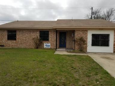 Main picture of 1605 Herndon Dr