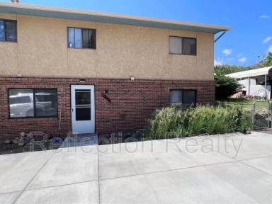 Main picture of 1419 Langmeyer St