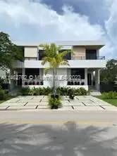 Main picture of Tropical Isle Homes