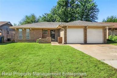 Main picture of 628 Robin Hill Rd