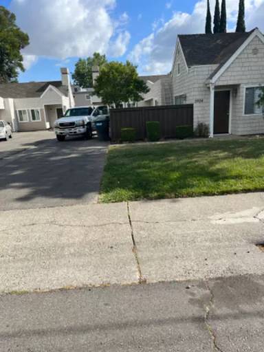 Main picture of 5924 Grant Ave