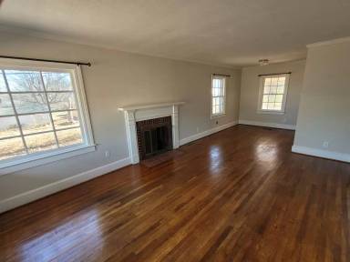 Main picture of 438 Coolidge Ave