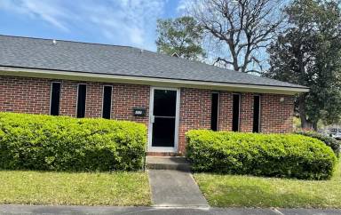 Main picture of 407 W Tift Ave