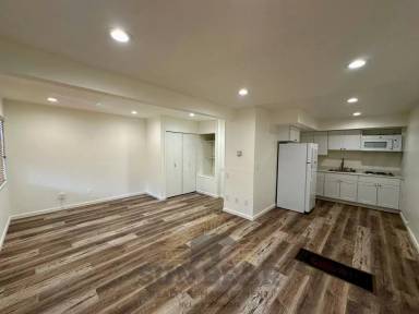 Main picture of 803 Tahoe Blvd