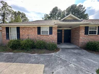 Main picture of 158 Douglas Dr