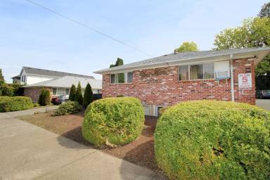Main picture of 7314 N Lancaster Ave