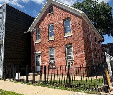 Main picture of 4714 Tod Ave