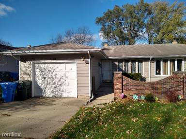 Main picture of 832 W Spring St