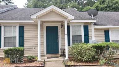 Main picture of 124 Clara Jean Court - 1