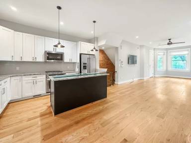 Main picture of 122 Bryant St NW
