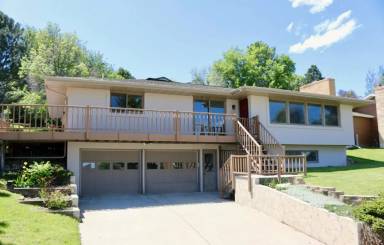 Main picture of 2750 Greenbriar Dr