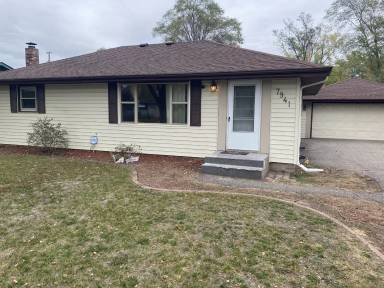 Main picture of 7941 Monroe St NE