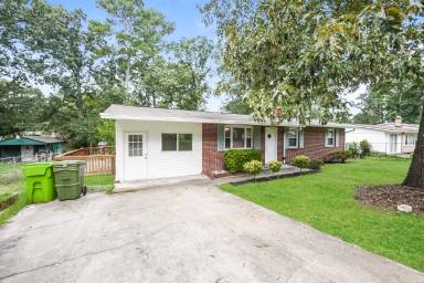 Main picture of 1633 Overhill Rd