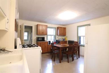 Main picture of 342 Norfolk St